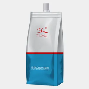 Envasadora e tampadora contínua rotativa de sachês com bico