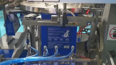 Sistema de embalagem e paletização de ração para animais de estimação